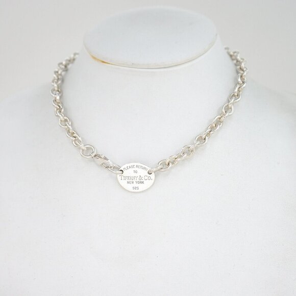 Tiffany & Co. Return to Oval Necklace 16" Silver 925 Auth w/Bag #3676 - Picture 2 of 6